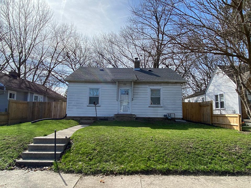 1st image of 1456 N Gladstone Ave