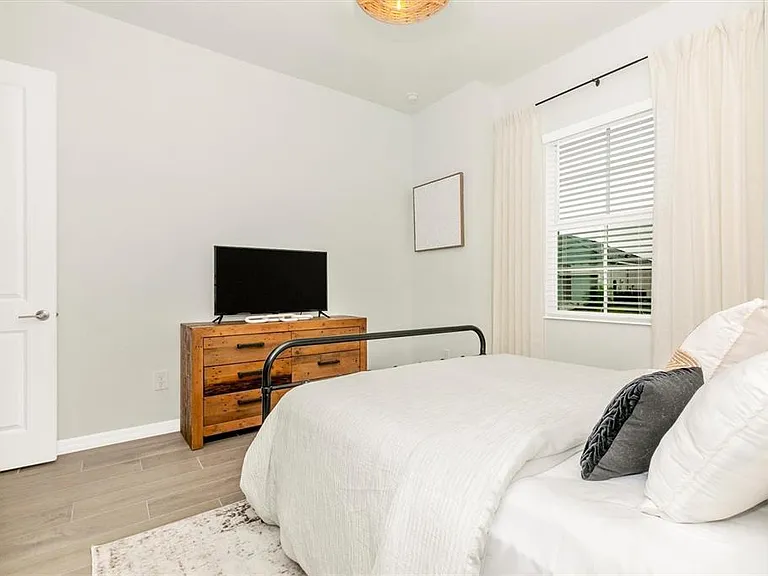 12733 Tulum Loop — Photo 40