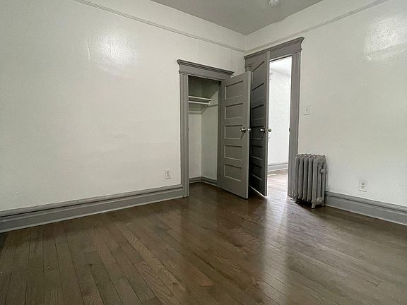 3rd image of 240 Sunset Ave #3