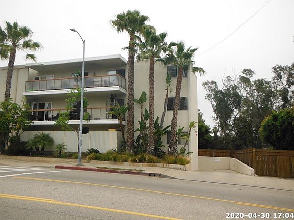 2nd image of 330 S Barrington Ave APT 101