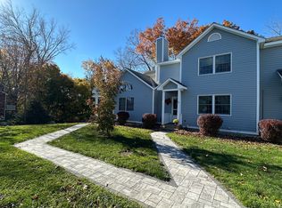 710 Fieldstone Ct UNIT 710, Colchester, CT 06415