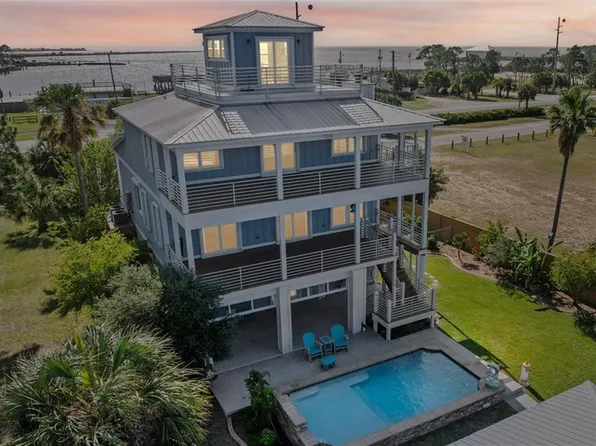 508 Lemoyne Dr, Dauphin Island, AL 36528