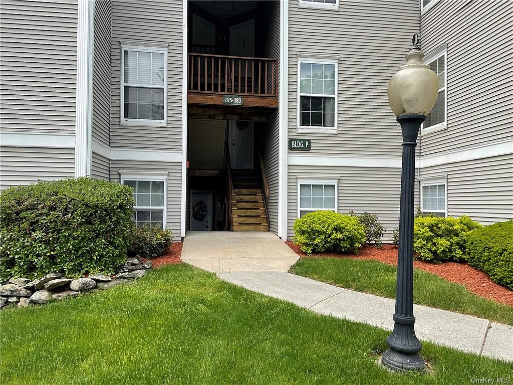 1177 Washington Green, New Windsor, NY 12553 Zillow