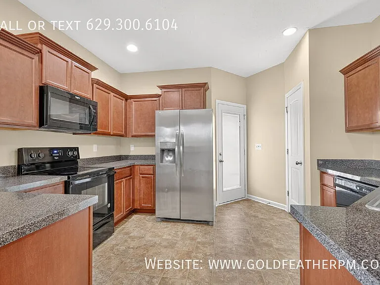 1333 Bombadil Ln — Photo 14