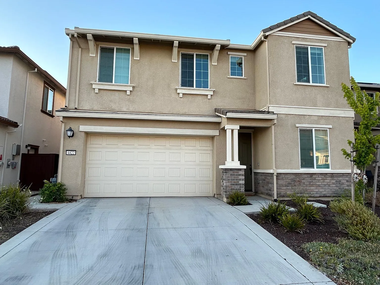4422 French Dr photo 1