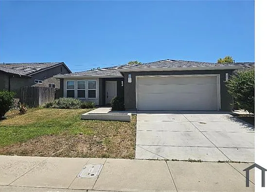 524 Janell Ct — Photo 2