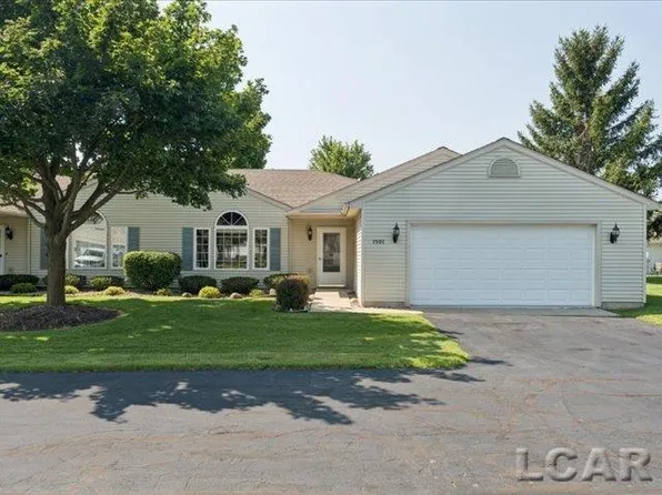 1901 Stillwater Dr, Tecumseh, MI 49286