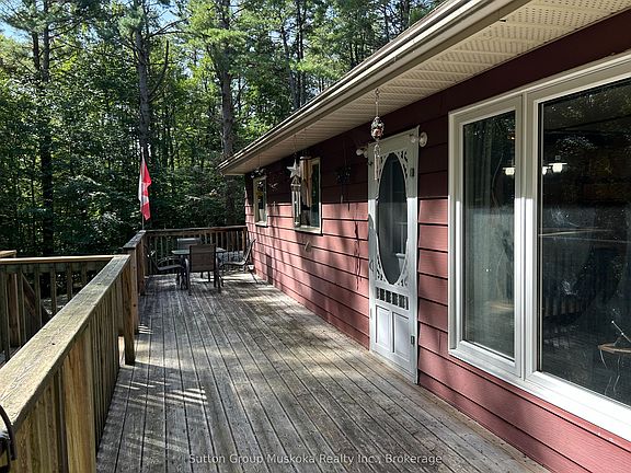3rd image of 120 Line Hill Rd