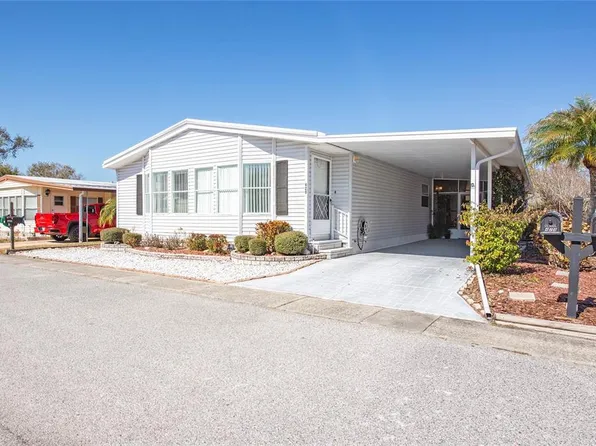 428 Pelican Dr S, Oldsmar, FL 34677