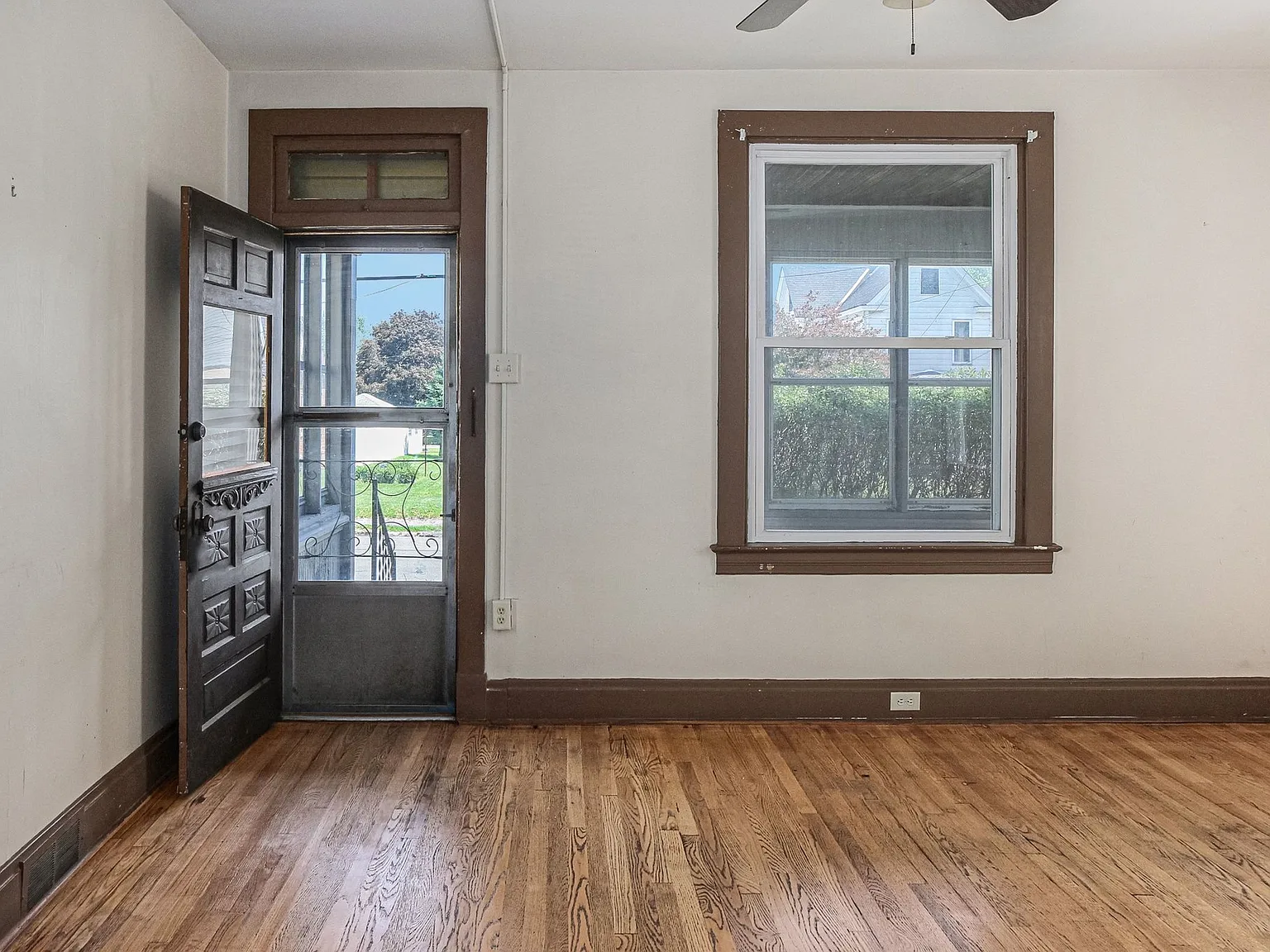 2 bed, 1136 sqft, $1,200 — Photo 3