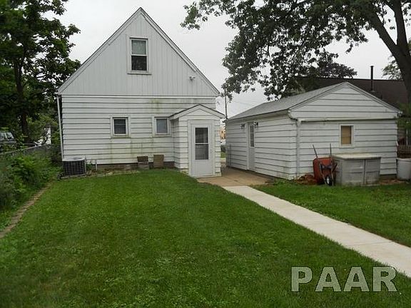 4th image of 1321 E Duryea Ave