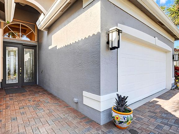 4th image of 7909 Seagrape Shores Drive