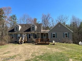 208 Goosen Regan Rd, Buskirk, NY 12028