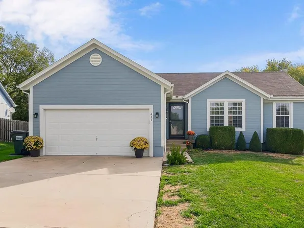 411 W 5th St, Edgerton, KS 66021
