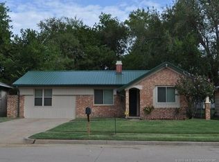 808 W El Paso St, Broken Arrow, OK 74012
