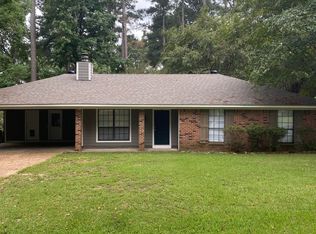 107 Wildwood Ln, Brandon, MS 39047