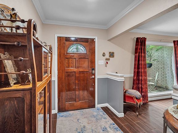 4th image of 3308 Camarie Ave