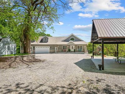 10027 115th St W, Andalusia, IL, 61232