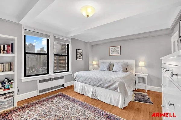 Rented by Arwell Realty | media 7