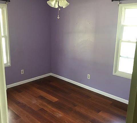 5th image of 110 N Miller St