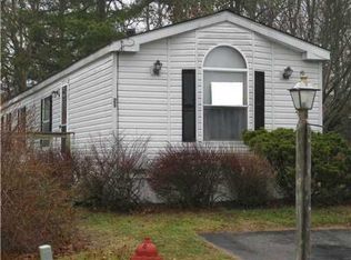 28 Torch Ln, Coventry, RI 02816