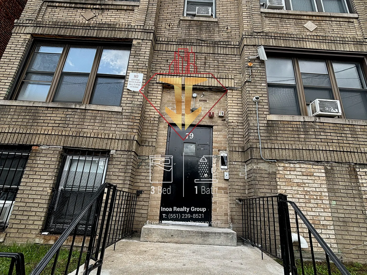 3 bed, $2,000 — Photo 1