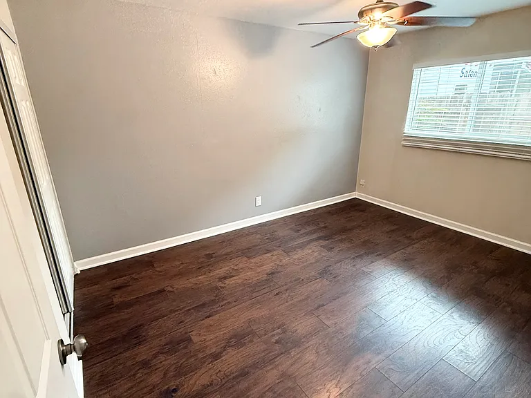 3209 Sharon Ave — Photo 16