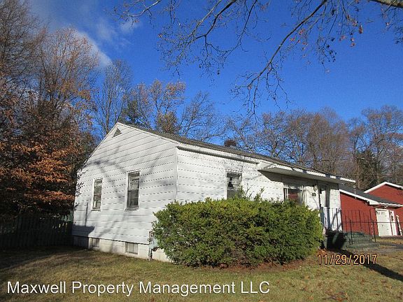 2nd image of 519 Leahy Ln