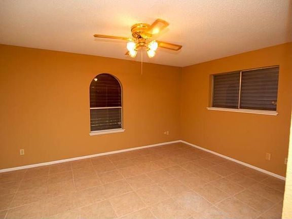 4th image of 3617 Tripoli Dr