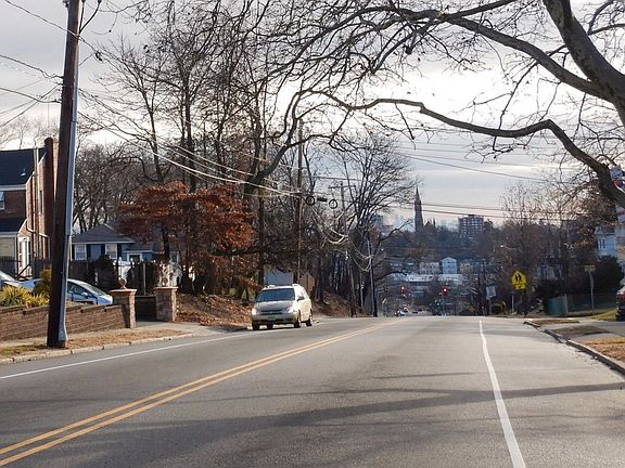 4th image of 141 Mount Pleasant Ave
