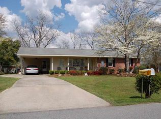 1427 Nancelon St, Perry, GA 31069