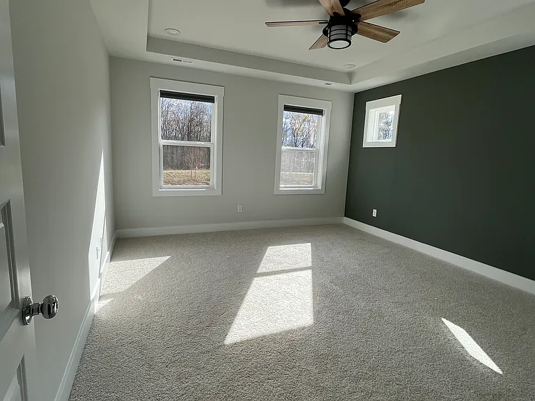 335 Beacon Dr — Photo 11
