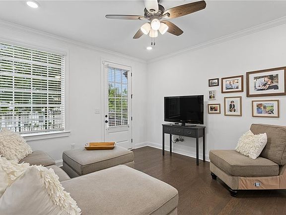 4th image of 2475 Figaro Dr