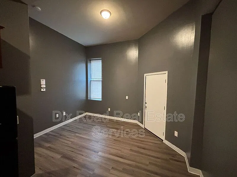 4200 Colerain Ave — Photo 4
