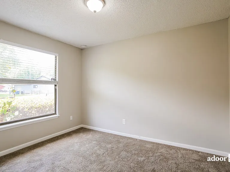 11644 Carondelet Ln — Photo 11