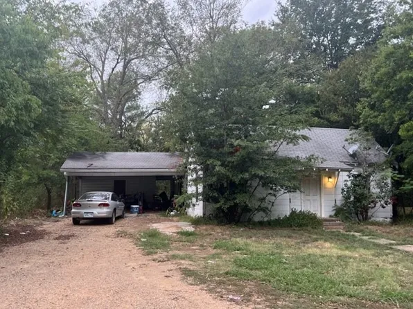 225 25th St NW, Paris, TX 75460