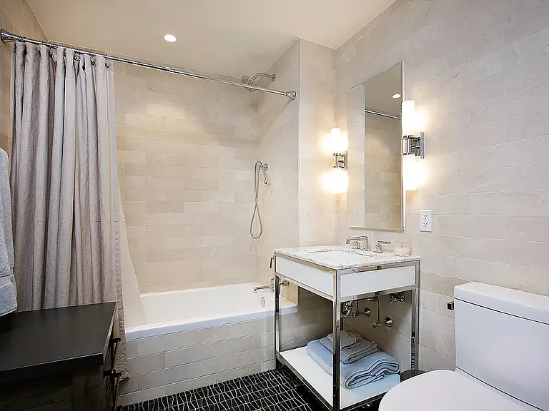 234 E 23rd St #6B — Photo 7