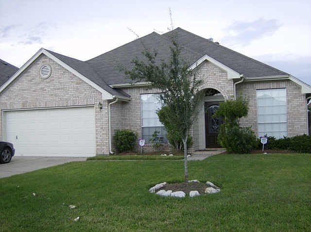 1st image of 1402 Noble Glen Dr