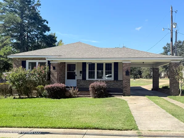 400 Newton St, Crystal Springs, MS 39059