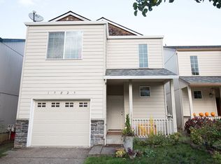 15825 SW Redstone Dr, Beaverton, OR 97007