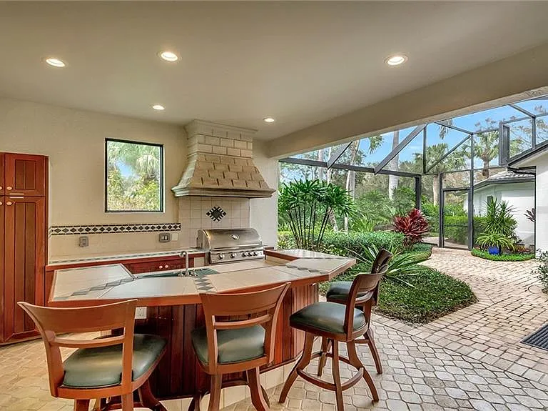 11238 Five Oaks Ln — Photo 30
