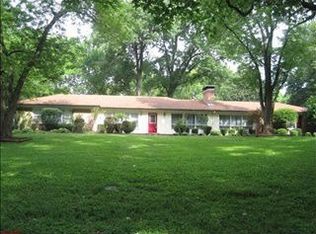 5 Glen Abbey Dr, Saint Louis, MO