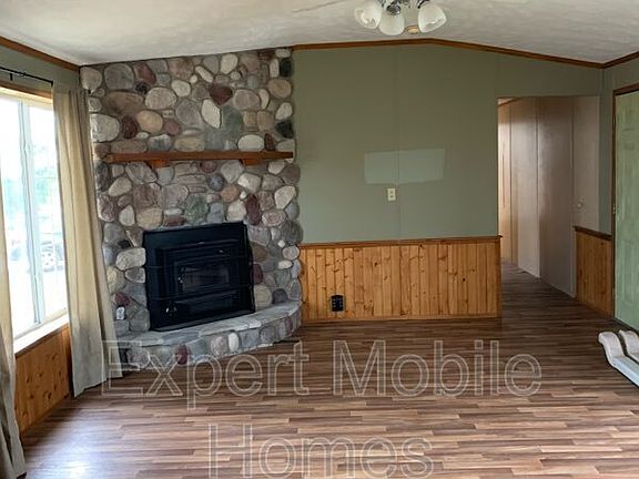 5th image of 4015 Tower Ave Lot 601