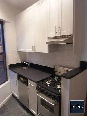 Rented by Bond New York | media 16