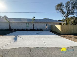 5 11th St, Shalimar, FL 32579