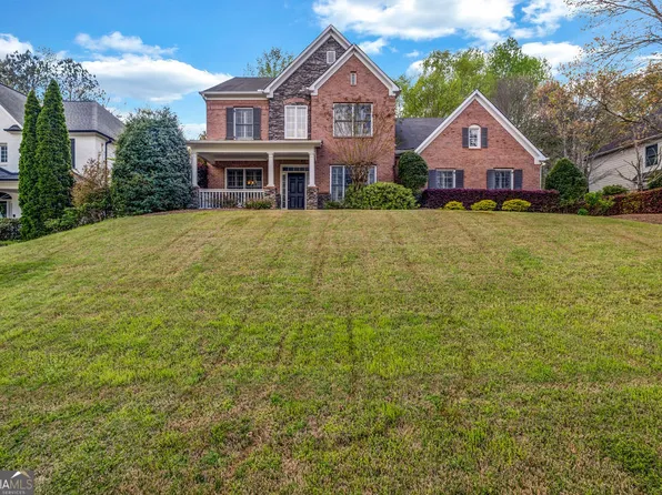 458 Lake Forest Dr, Newnan, GA 30265