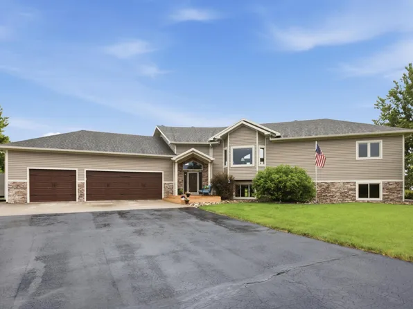 15304 Trillium Trl, Lake Park, MN 56554