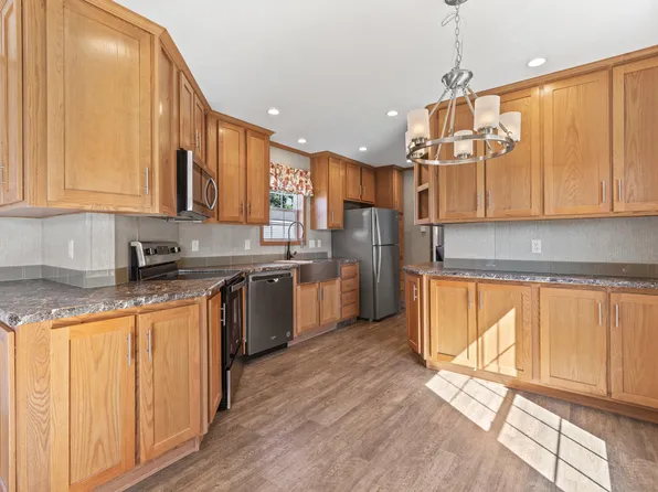 24 Elwell Lane, Brunswick, ME 04011