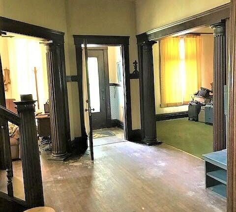 2nd image of 125 Fayette Ave