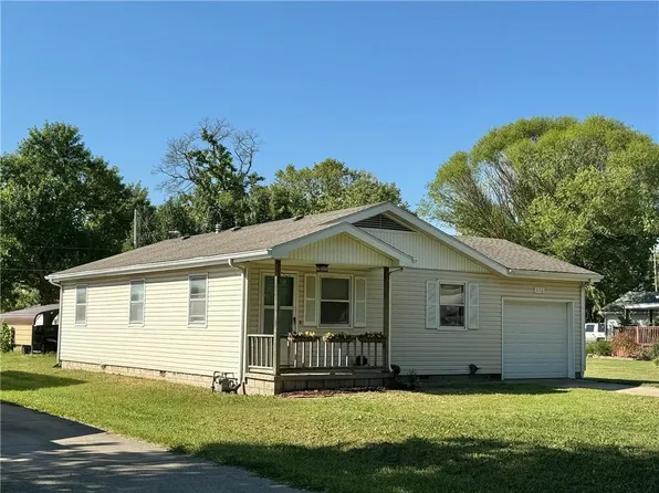 3122 Morgan Ave, Parsons, KS 67357
